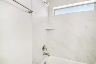 9911 Crescent Wood Dr, Missouri City, TX 77459 - Photo 23