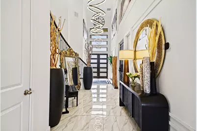 9911 Crescent Wood Drive, Missouri City, TX 77459 - Photo 5