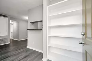 7700 W Airport Blvd, Houston, TX 77071 - Photo 5