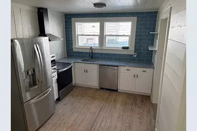 3122 Avenue M 1/2, Galveston, TX 77550 - Photo 3
