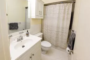 2601 Bellefontaine St, Houston, TX 77025 - Photo 5