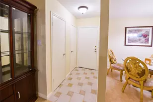 2601 Bellefontaine St, Houston, TX 77025 - Photo 7