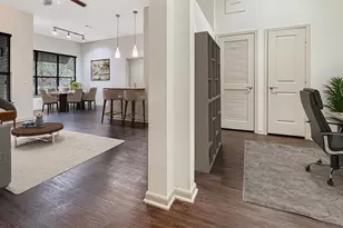 206 McGowen St, Houston, TX 77006 - Photo 1