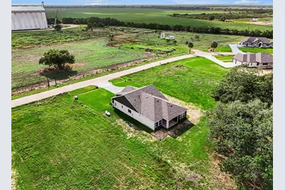 16 Cattle Drive, Bay City, TX 77414 - Photo 35