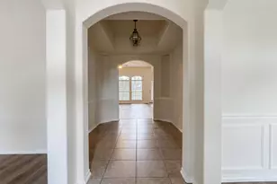 9815 Brilliant Lake Dr, Humble, TX 77396 - Photo 3