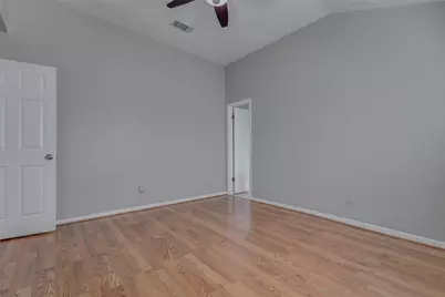 13211 Sharpbill Drive, Houston, TX 77083 - Photo 15