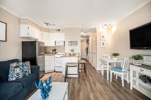 6102 Seawall Blvd, Galveston, TX 77551 - Photo 5