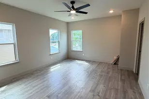 130 Flamingo Bight S, Baytown, TX 77523 - Photo 3