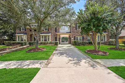 312 Northcliff Ridge Lane, Friendswood, TX 77546 - Photo 3