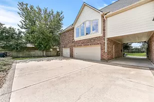 312 Northcliff Ridge Ln, Friendswood, TX 77546 - Photo 45