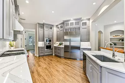 312 Northcliff Ridge Lane, Friendswood, TX 77546 - Photo 19