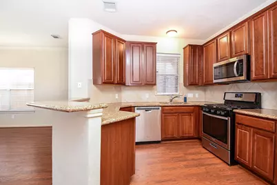 5215 Brinkman Court, Houston, TX 77091 - Photo 15