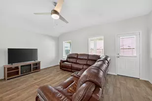 7411 Canyon Stream St, Richmond, TX 77469 - Photo 5