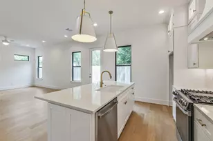 1114 Pearlwood Dr, Houston, TX 77008 - Photo 7