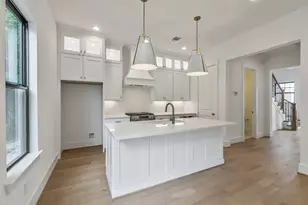 1114 Pearlwood Dr, Houston, TX 77008 - Photo 5