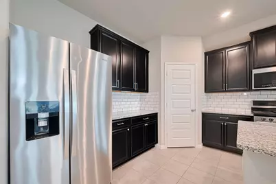 10005 Hermann Trace, Texas City, TX 77591 - Photo 9