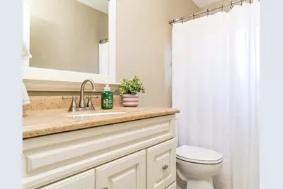 513 Catalpa, Angleton, TX 77515 - Photo 11