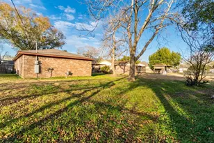 513 Catalpa, Angleton, TX 77515 - Photo 19