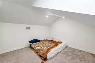 6121 County Rd 225, Hungerford, TX 77448 - Photo 37