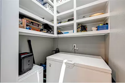 6121 County Road 225, Hungerford, TX 77448 - Photo 13