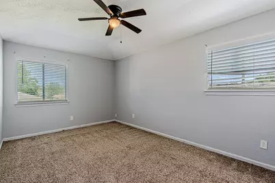 214 Brookdale Drive, League City, TX 77573 - Photo 15