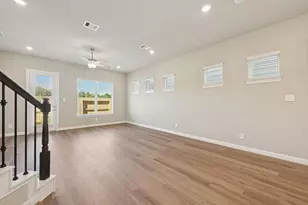 7407 Crown Canyon Dr, Atascocita, TX 77346 - Photo 3
