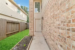 16547 Mablethorpe Ln, Houston, TX 77073 - Photo 3