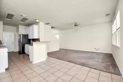 139 Benedict Canyon Loop, The Woodlands, TX 77382 - Photo 7