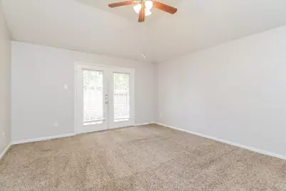 12119 Bowsman Drive, Tomball, TX 77377 - Photo 9