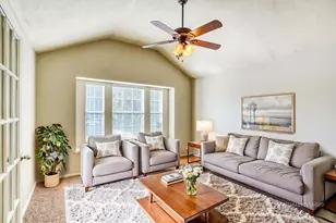 2410 Hawthorne Brook Ln, Fresno, TX 77545 - Photo 5