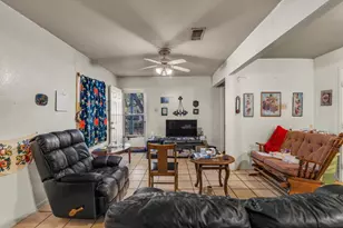 4312 S Hughes Ave, Fort Worth, TX 76119 - Photo 15