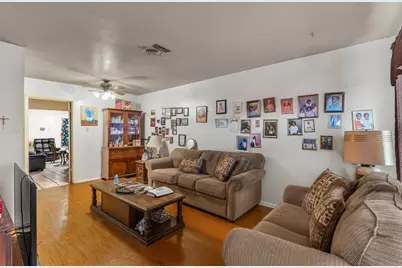 4312 S Hughes Avenue, Fort Worth, TX 76119 - Photo 21