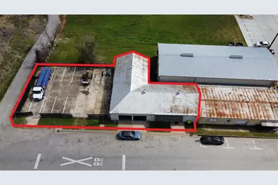 105 S 2nd Street, Richmond, TX 77469 - Photo 1