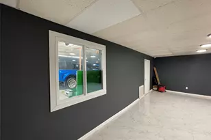 105 S 2nd St, Richmond, TX 77469 - Photo 9