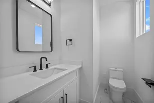 5705 Dolores St, Houston, TX 77057 - Photo 25