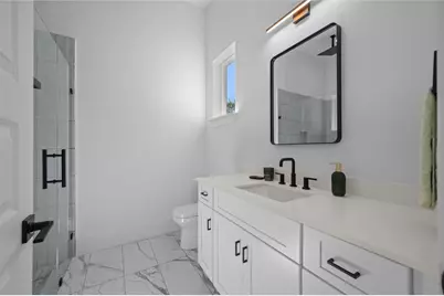 5705 Dolores Street #A, Houston, TX 77057 - Photo 9