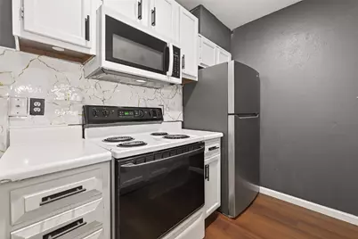 1920 Augusta Drive #7, Houston, TX 77057 - Photo 11