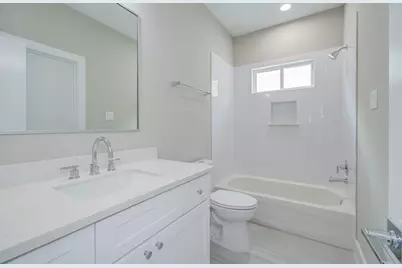 11 Wellford Street #F, Houston, TX 77022 - Photo 15