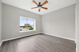 2211 S Braeswood Blvd, Houston, TX 77030 - Photo 15