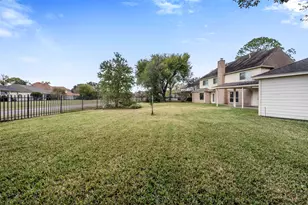 2701 St Andrews Pl, League City, TX 77573 - Photo 21