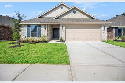 420 Bryan Way, Angleton, TX 77515 - Photo 1