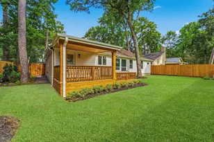 76 Woodhaven Wood Dr, The Woodlands, TX 77380 - Photo 33
