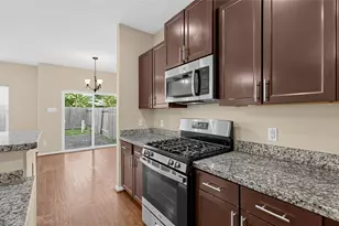 17132 Wilthorne Gardens Ct, Houston, TX 77084 - Photo 9