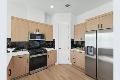 5317 Teodoro Lane, Houston, TX 77091 - Photo 13