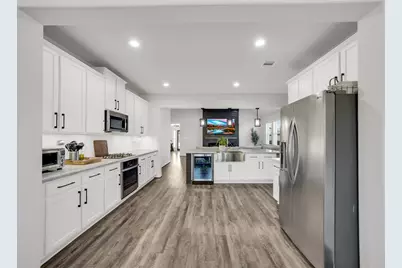 13642 Giant Panda Bear Avenue, Crosby, TX 77532 - Photo 9