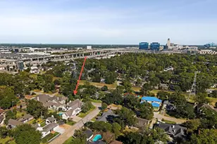 903 Wycliffe Dr, Houston, TX 77079 - Photo 47