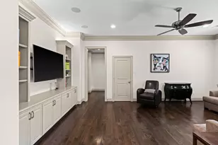 903 Wycliffe Dr, Houston, TX 77079 - Photo 25