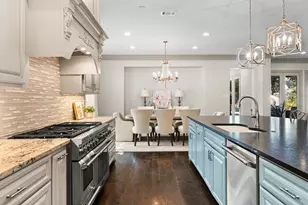 903 Wycliffe Dr, Houston, TX 77079 - Photo 15