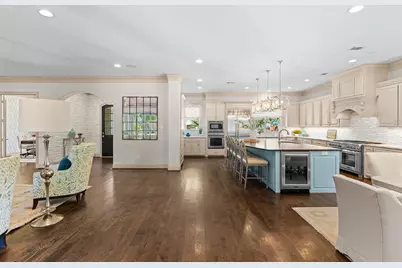 903 Wycliffe Drive, Houston, TX 77079 - Photo 9