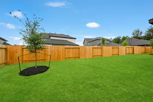 4613 Vernal Loop Dr, Conroe, TX 77303 - Photo 23